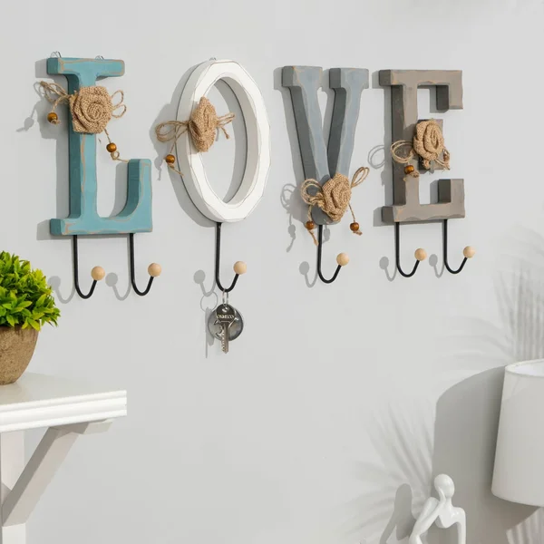 Крючки для одежды декоративные Love 26 х 12 см